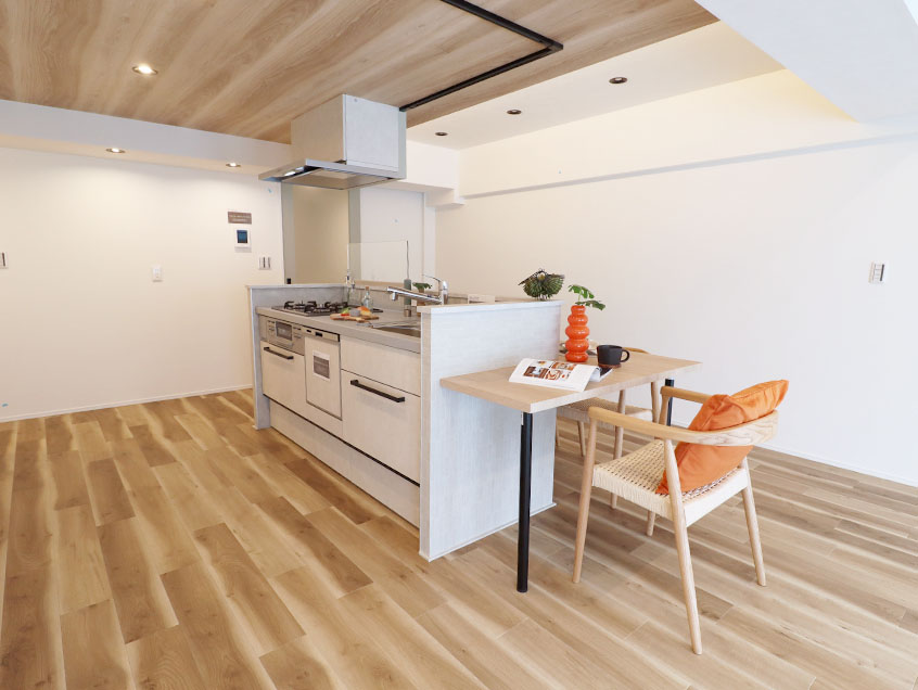 ヒルズ横浜南ガーデニア1号棟 205号室　