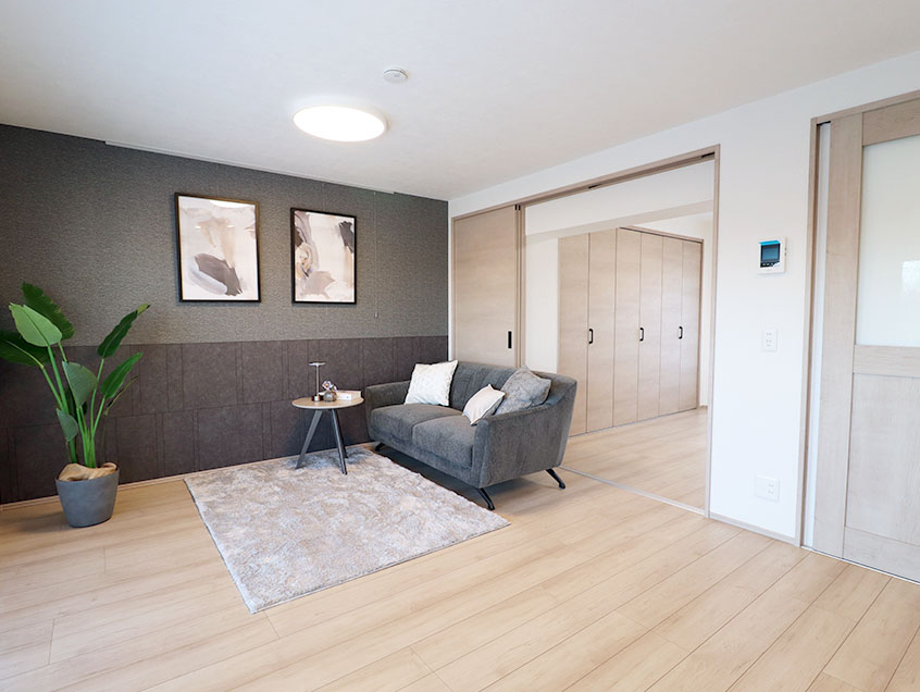 左近山団地2-21号棟 404号室